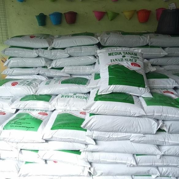 

Terlaris Media Tanam Tanah Subur 1 Zack Pupuk Kandang Pupuk Kompos Gojek Grab