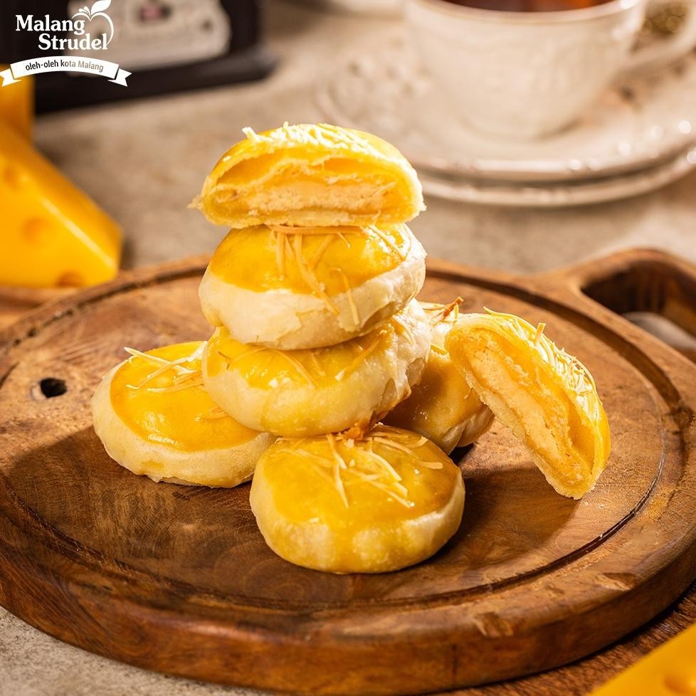 

Pia Kayutangan Cheese nUg