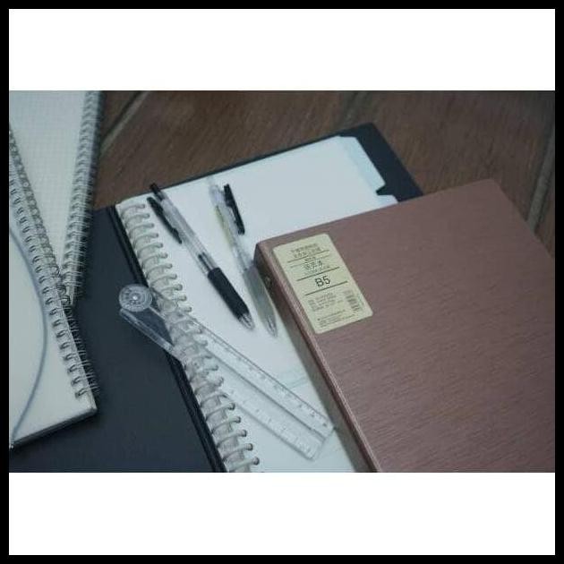 

Binder B5 Urat Kayu Wengu Terlaris