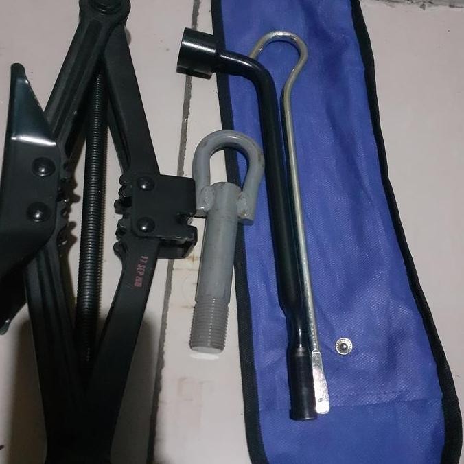 ready dongkrak mobil.ayla.sigra.agya.calya