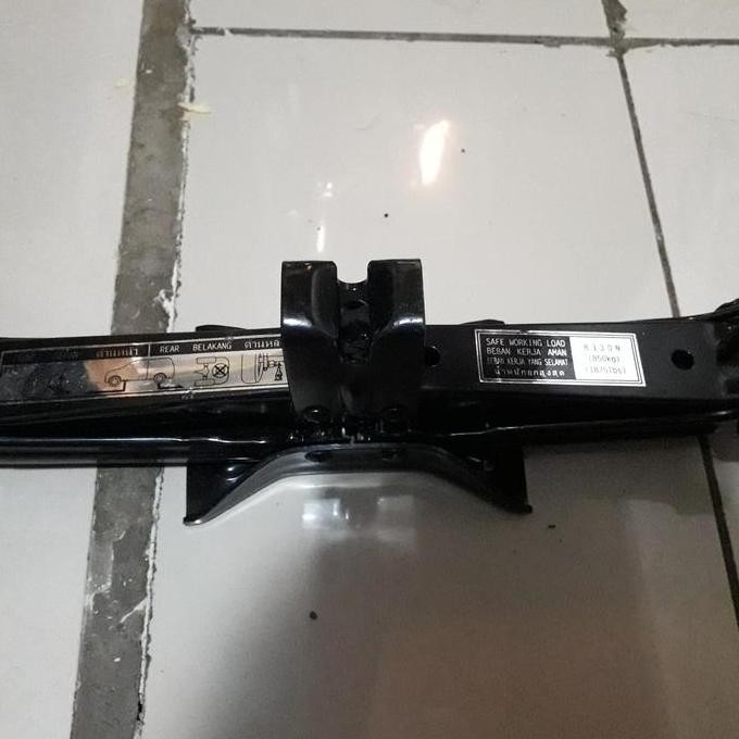 ready dongkrak mobil avanza