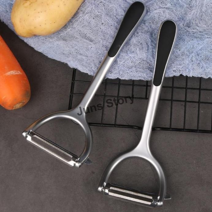 

Terlaris Pisau Peeler Pengupas Kulit Buah Sayuran Kentang Wortel Timun Stainless Steel Besi Kitchenware