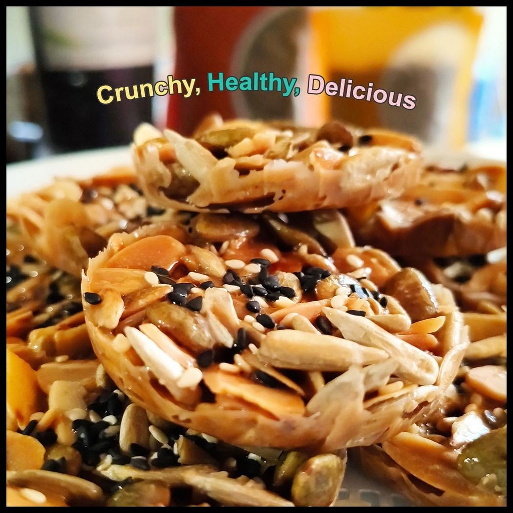 

FLORENTINE COOKIES / CRISPY MIXED NUTS FLORENTA KUE KERING PREMIUM TOPLES 300 GR