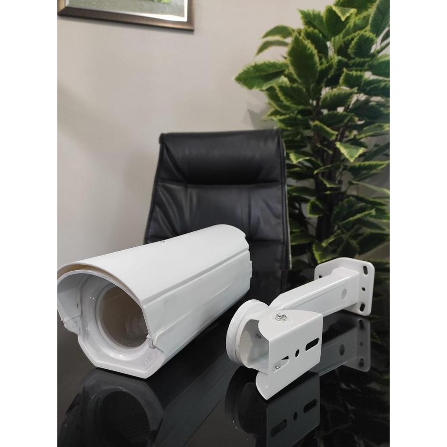

Terlaris Housing + Bracket Cctv / Housing Camera Outdoor