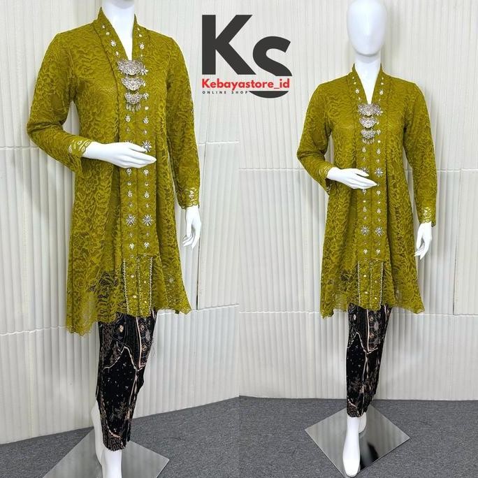 Promo / Terlaris Setelan kebaya brokat burgundy payet mewah - kebaya modern dan elegan 2024 - Baju d