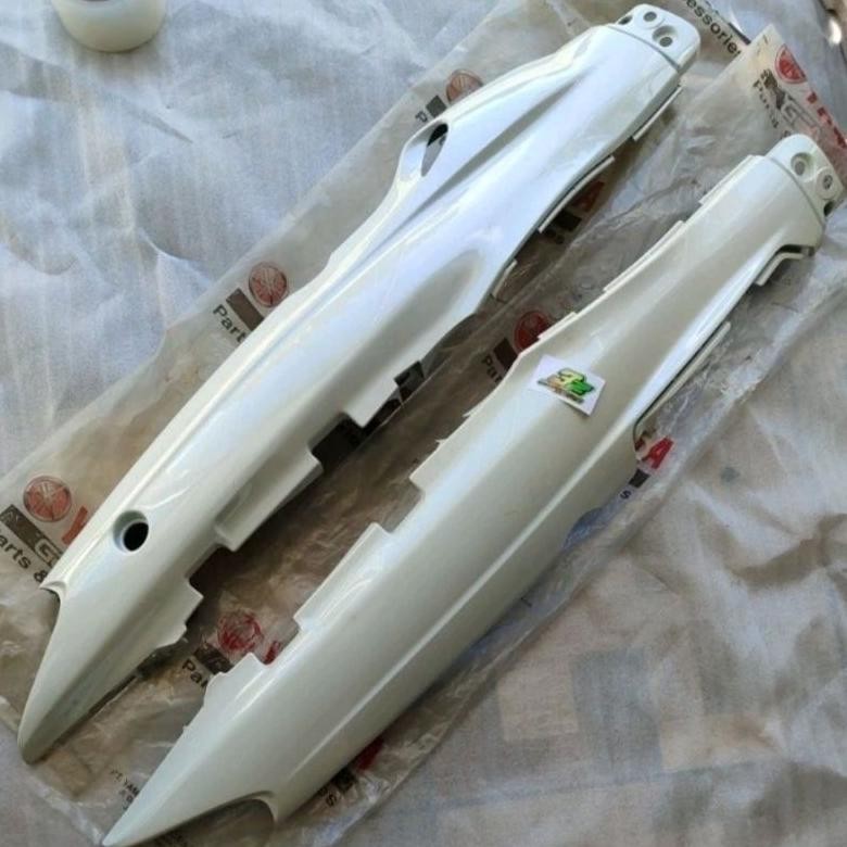 Cover Body Bodi Belakang Set Kiri Kanan F1ZR FIZR Putih GE Original YGP Nos
