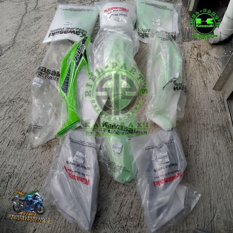Body Full Set KLX 150 BF KLX 150 BF SE Hijau List Original KAWASAKI