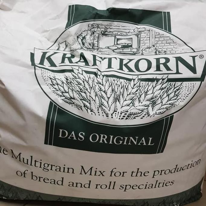 

Terlaris Kraftkorn Multigrain Mix Tepung Roti Gandum Kemasan 1000Gr 1Kg
