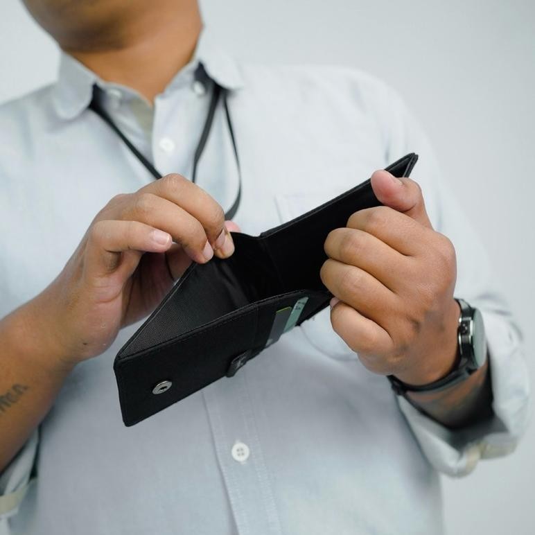 

Harmits Project - Card Holder ID Card Name Tag Wallet