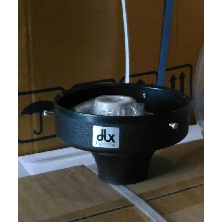 

Mounting untuk lampu taman dengan lubang diameter 11,5cm