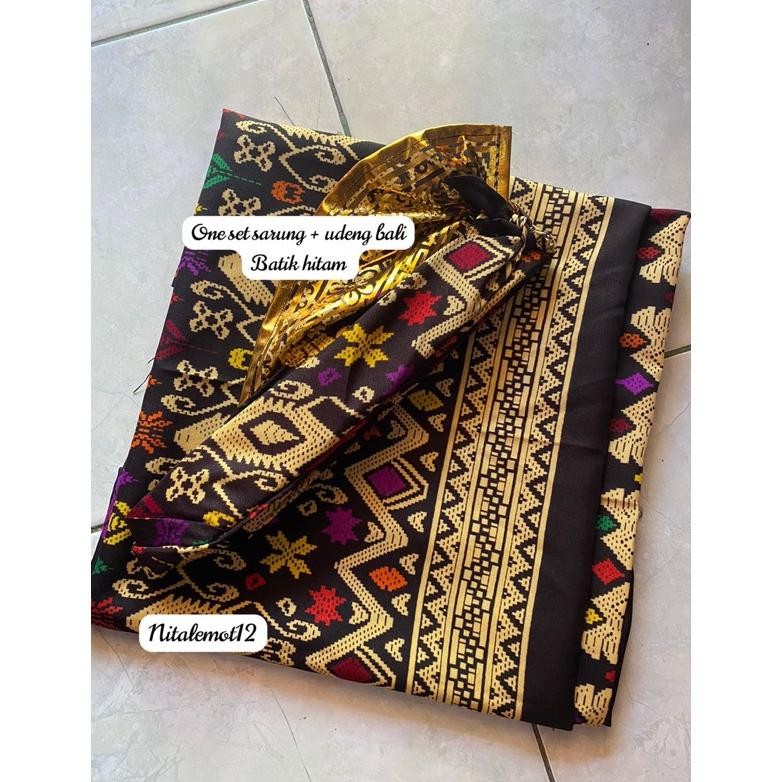 setelan SARUNG BATIK Bali dan Udeng jadi