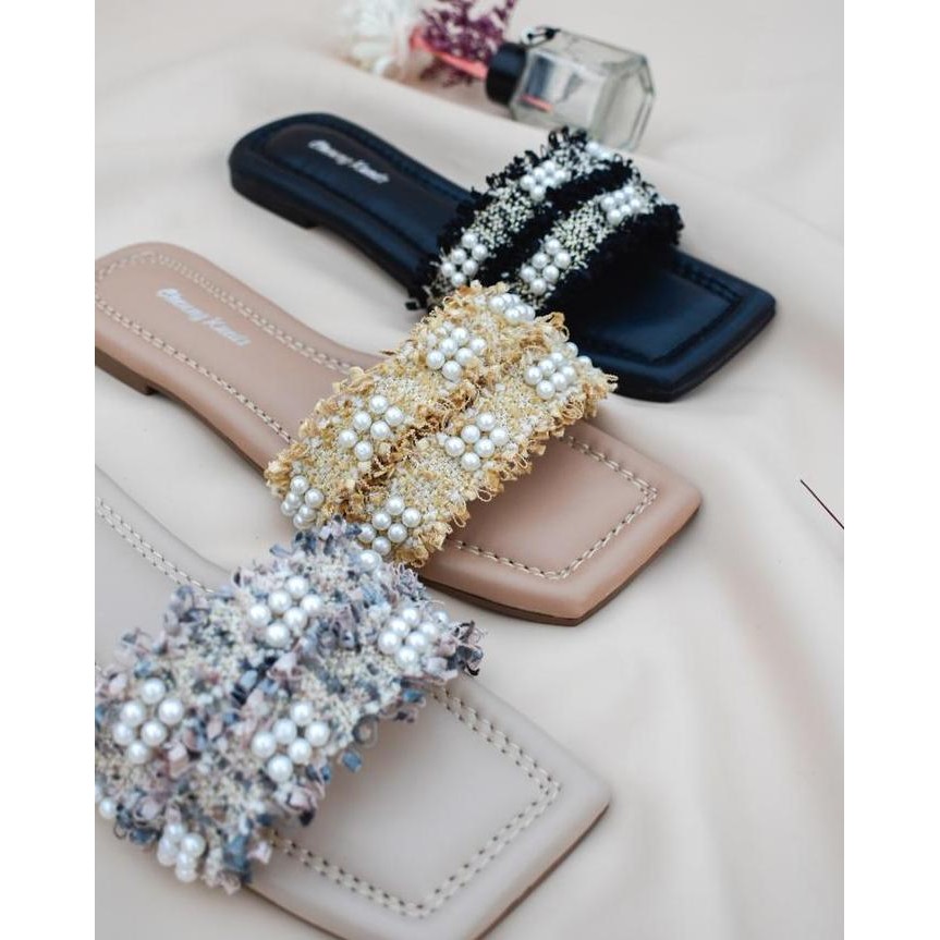 Tersedia Cheung Kuedz Elizabeth Sandal Teplek Slop Wanita Variasi Mutiara Cewek