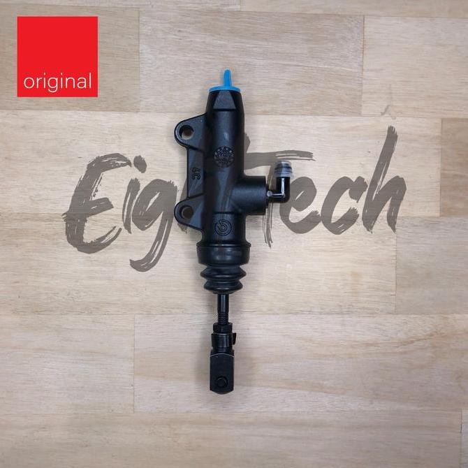 Master rem belakang Brembo