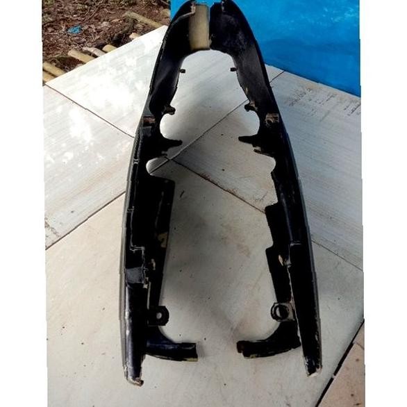 Sparepart dan Aksesoris kendaraan  Body belakang Yamaha Crypton. Original. Seken bekas copotan  si3j