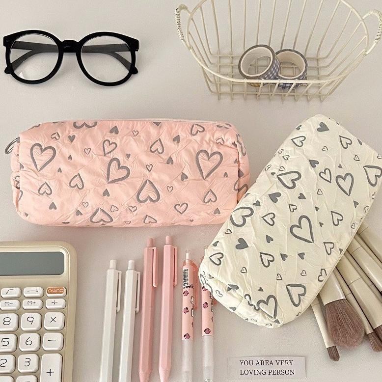 

PENCIL CASE KOREAN STYLE AESTHETIC / POUCH MAKEUP MULTIFUNGSI / KOTAK PENSIL MOTIF HATI LUCU AST