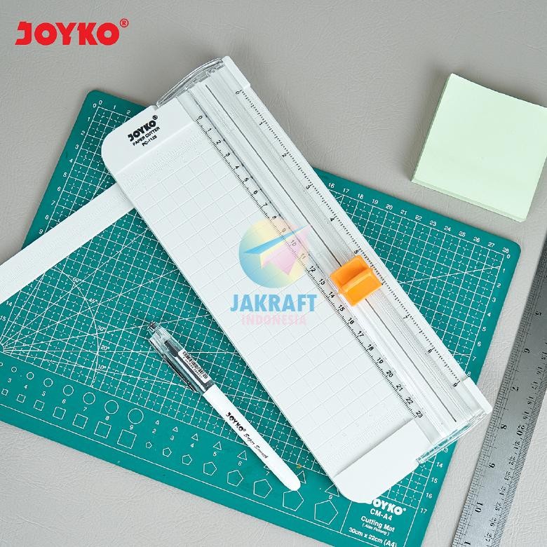 

(1 Unit) Alat Pemotong Kertas A5 JOYKO PC-1128 Paper Cutter Trimmer Tarik Dorong AST