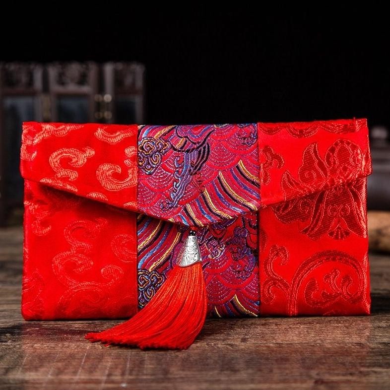

Angpau Besar Hong bao Kain Sincia imlek Tahun Ular 11x19CM 2025 AST