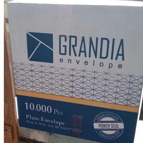 

1 karton / dus Amplop Grandia 104 Polos Putih / Amplop Putih ( paket usaha ) / Amplop Kondangan / amplop grosir isi 100 pak (10.000 lembar) AST