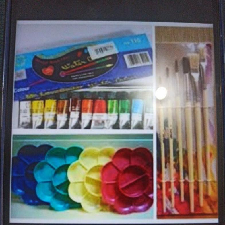 

Paket Alat Lukis Komplet 3 Macam AST