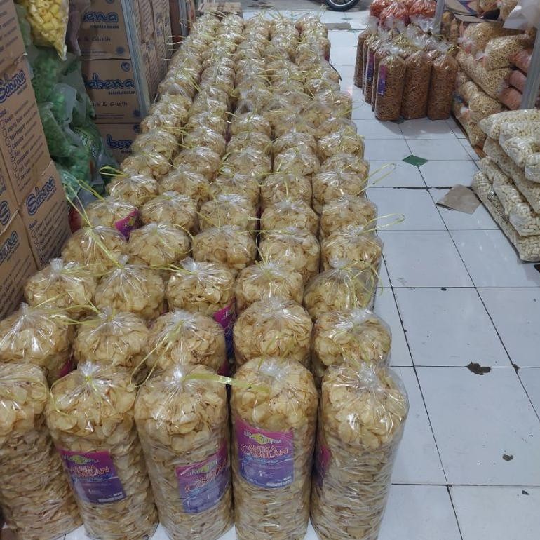 

1 BAL 1.5KG KRIPIK SINGKONG GURIH RENYAH FRESH SELALU SNACK MURAH