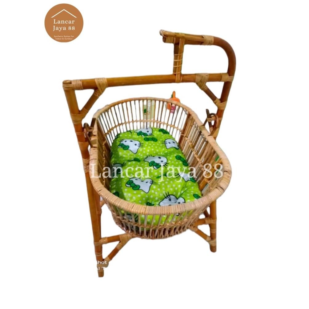 Ayunan Bayi Rotan Asli AST