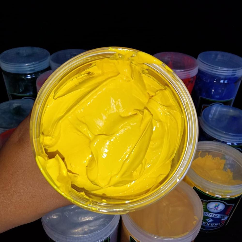 

Tinta Sablon PLASTISOL ECONOMY Brain Plus KUNING 500gr Terlaris
