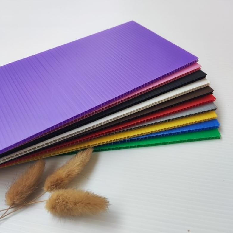 

Impraboard / Inpraboard / Infraboard 3mm 60 x 100 cm / 100x60 cm PP Board Art Boart RB07