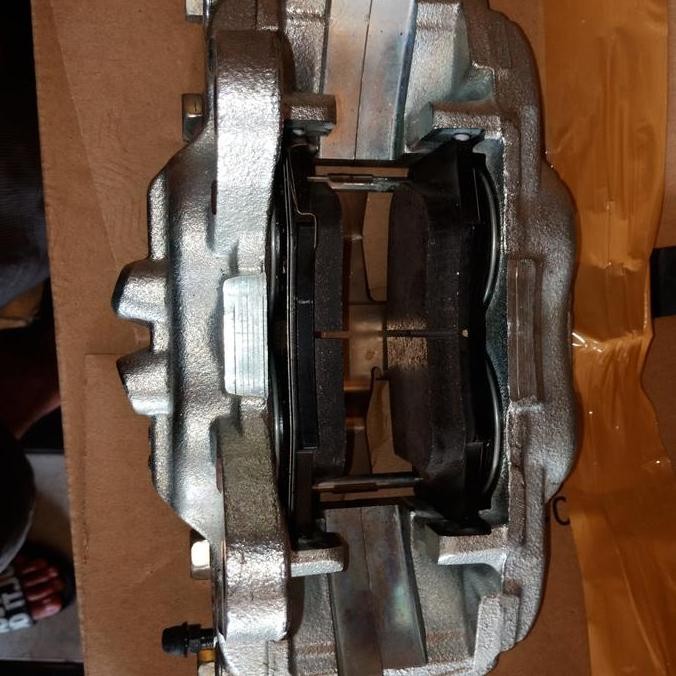 KALIPER FORTUNER VRZ PER PSC ORGINAL