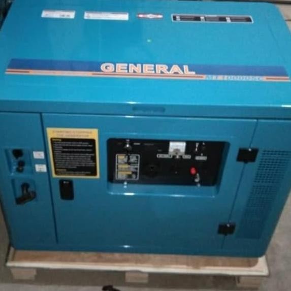 

Terlaris Genset Silent 10 Kva 7000 - 7500 Watt Bensin General Mt 10000