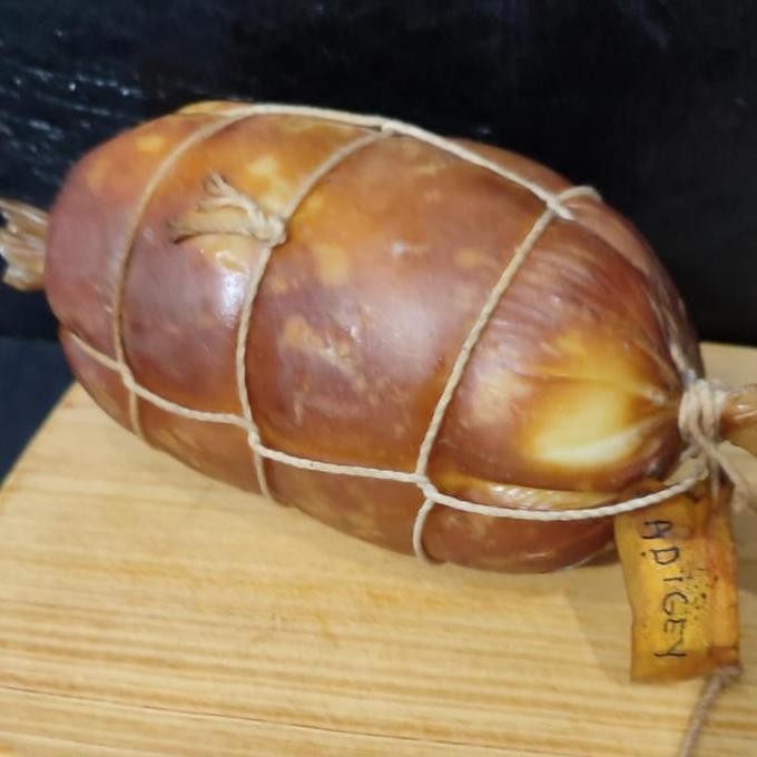 

Murah Smoked Adyghe Cheese / Keju Adyghe Asap