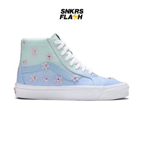VANS Ua Sk8 Hi 38 Dx Spongebob Sandy Liang Sepatu Sneakers Pria - VN0A38GF9ZM - Size 41