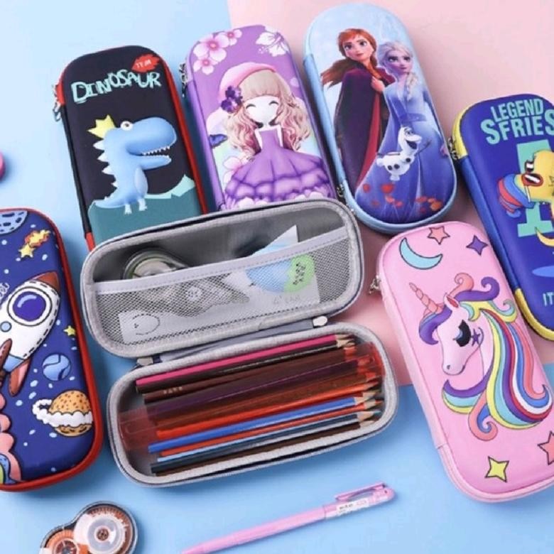

Tempat Pensil 3D Karakter Timbul Kotak Pena Pen Anak Bulpoint Alat Sekolah Penghapus Double Realeting Sekat Jaring Cowok Cewek Unicorn Dinosaurus Astronot Space Roket Kelinci Bunny Mermaid Hero Princess Cat Girl Boy Trending