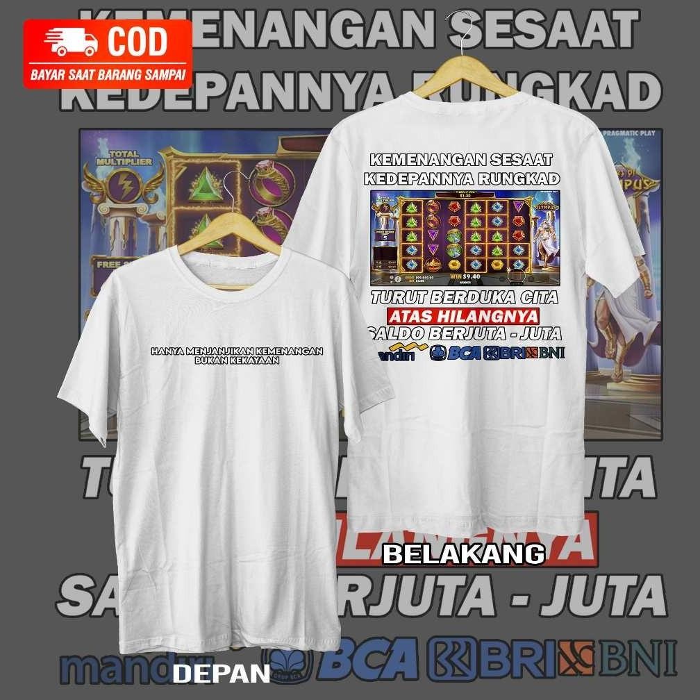 Kaos-Custom-Pragmatic-Play-Zeus-Cotton-Combed-30s-Kaos-Hanya-Menjanjikan-Kemenangan-Bukan-Kekayaan-K