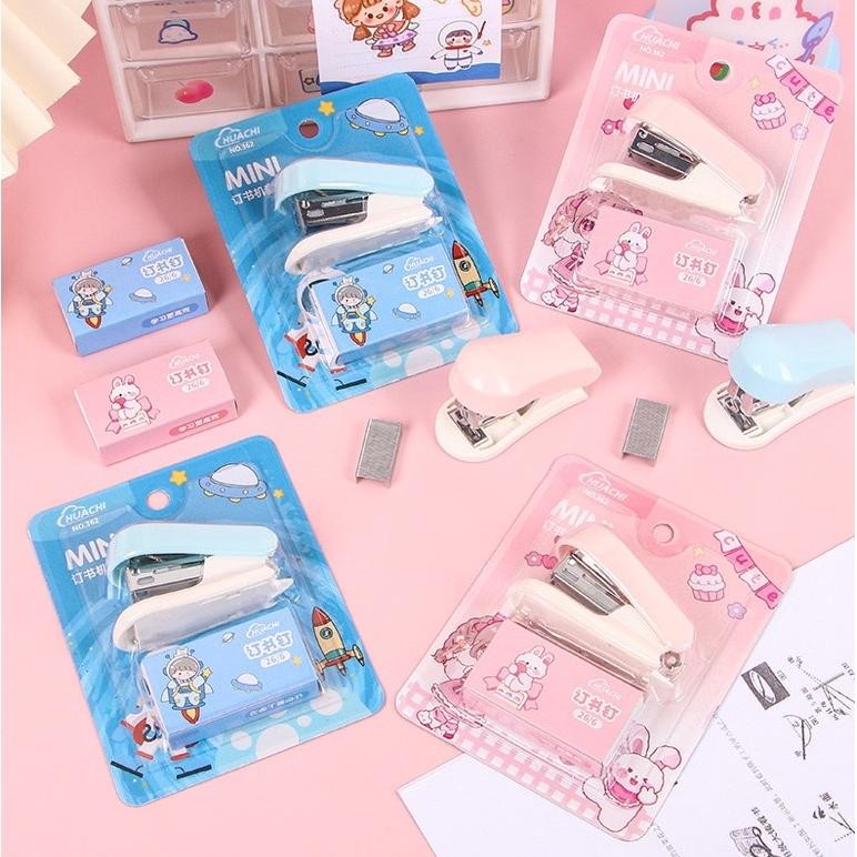 

Staples Set Free Isi Karakter Lucu Cute Staples Mini Penjepit Kertas Ready