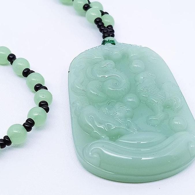 Kalung Liontin Batu Giok Ukir Shio Hewan - VeE Liontin Handmade TA