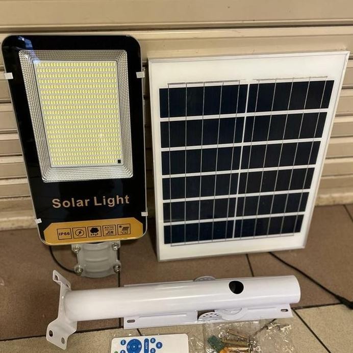 Lampu Jalan 400W Solar Panel Lampu Jalan Pju Solar Cell 400 Watt