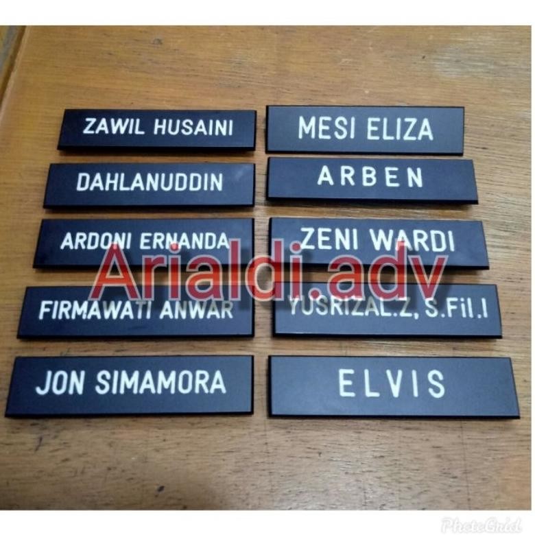 

JH8 Papan nama dada grafir hitam doff full magnet hitam nemetag dove magnet besar hitam