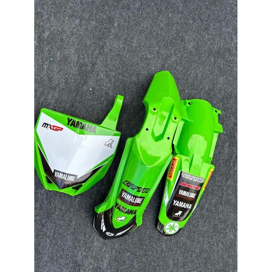 SPAKBOR DEPAN BELAKANG DAN PAPAN NOMOR YZ 85 NEW DAN STRIPING ORIGINAL DAN TERPERCAYA