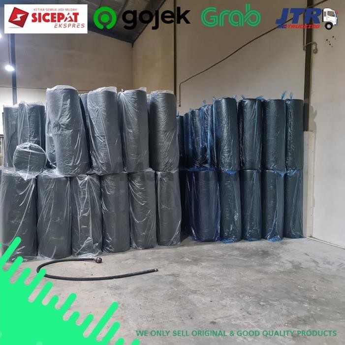 

JH8 BUBBLE WRAP MURAH 50m x 125cm / BUBBLE WRAP BENING / BUBBLE WRAP HITAM 125 CM X 50 M / BUBBLE WRAP TEBAL DAN MURAH / BUBBLE WRAP ROLL BESAR