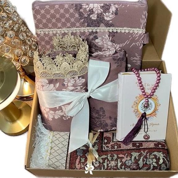 

Hampers Mukena Set Seserahan Alat Sholat Hadiah Pernikahan Kado Istri Kado Cewek Hampers Wisuda Hadiah Ulang Tahun Sajadah Muslim Mutiara Hijab Umroh Lebaran Tasbih Motif Haji Sarung Mukena 1 Set Seserahan