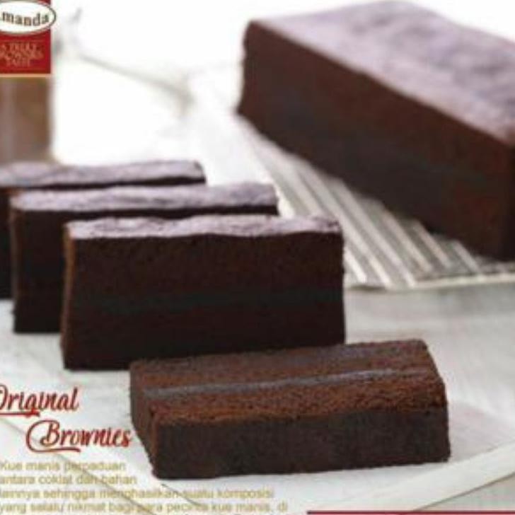 

Amanda Brownies Kukus Coklat Oleh Oleh Acara Arisan Teman Ngopi