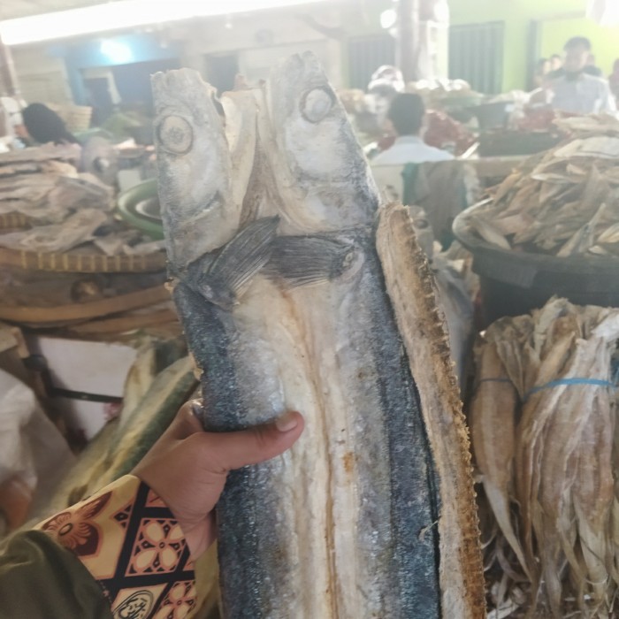 

Ikan asin - Bajo Khas Lombok - buy 1kg Free 1kg