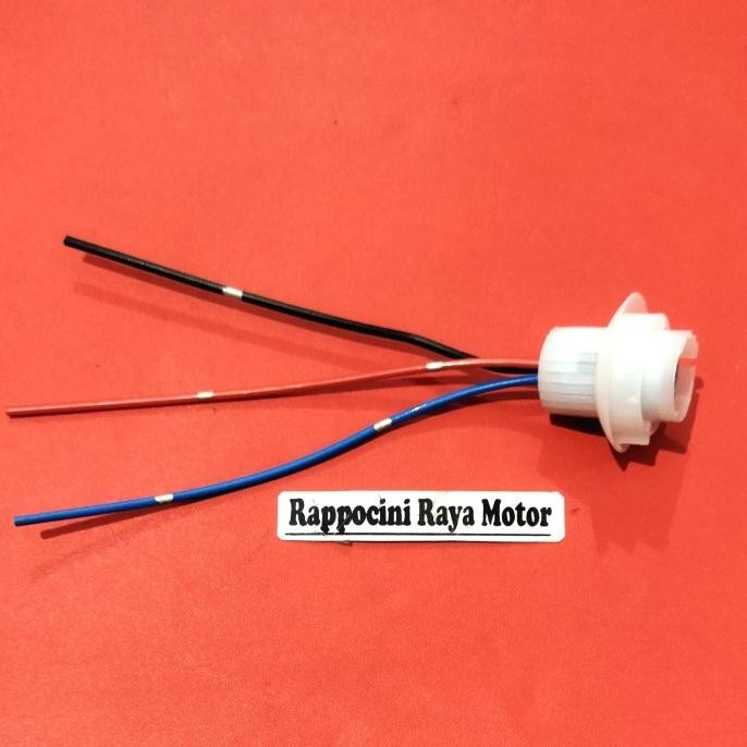 }}}}}}] SOKET / FITTING / FITING LAMPU STOP BELAKANG MIO SPORTY SOUL J GT FINO