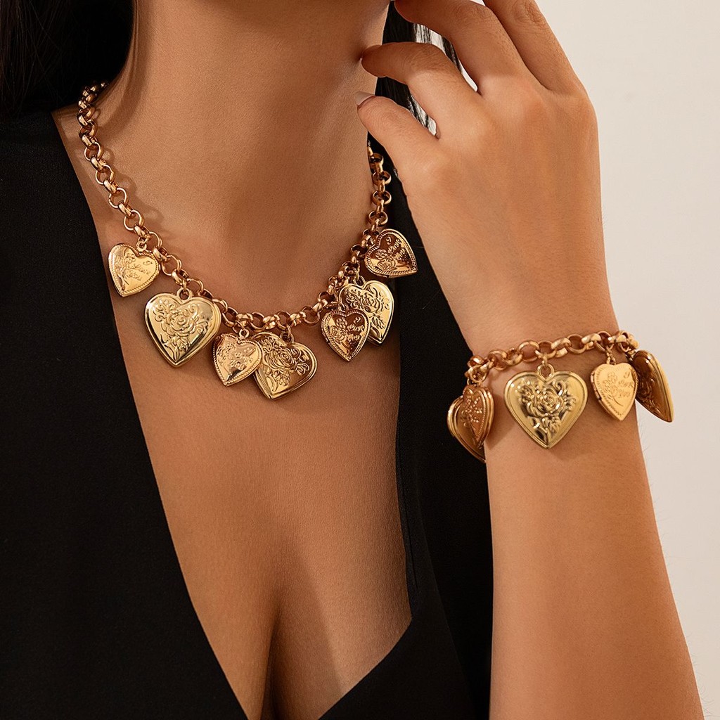 Chanel-style Printed Heart OT Buckle BL Chain Bracelet Necklace Women's Set