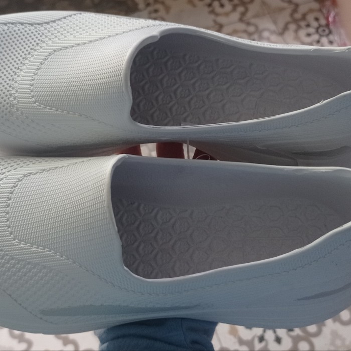 SEPATU KARET ATT PUTIH WANITA