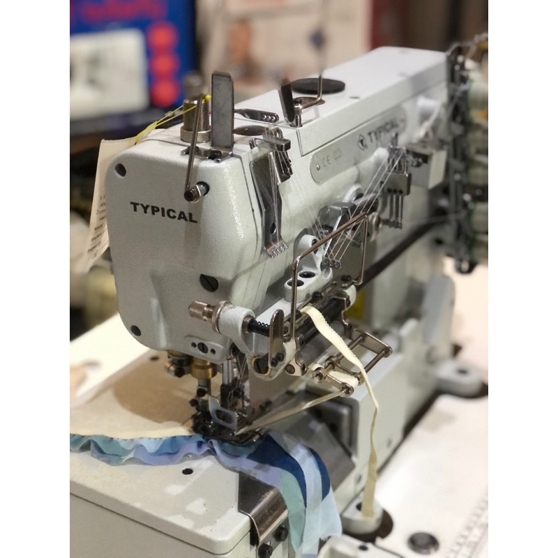Mesin Jahit Kaos Overdeck TYPICAL GK31500 Komplit Set