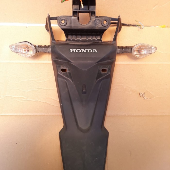 Spakbor Sepakbor Belakang Set Lampu Sein Sen Cb Verza Original Copotan Barang Langka
