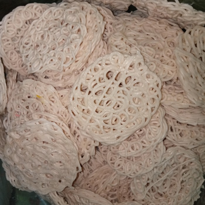 

Readyy!! kerupuk keriting mentah 10 kg