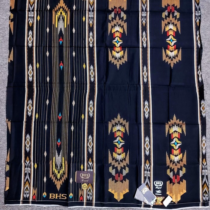 Kosanshoop Sarung Bhs Sie Ms Gold Hitam Limited