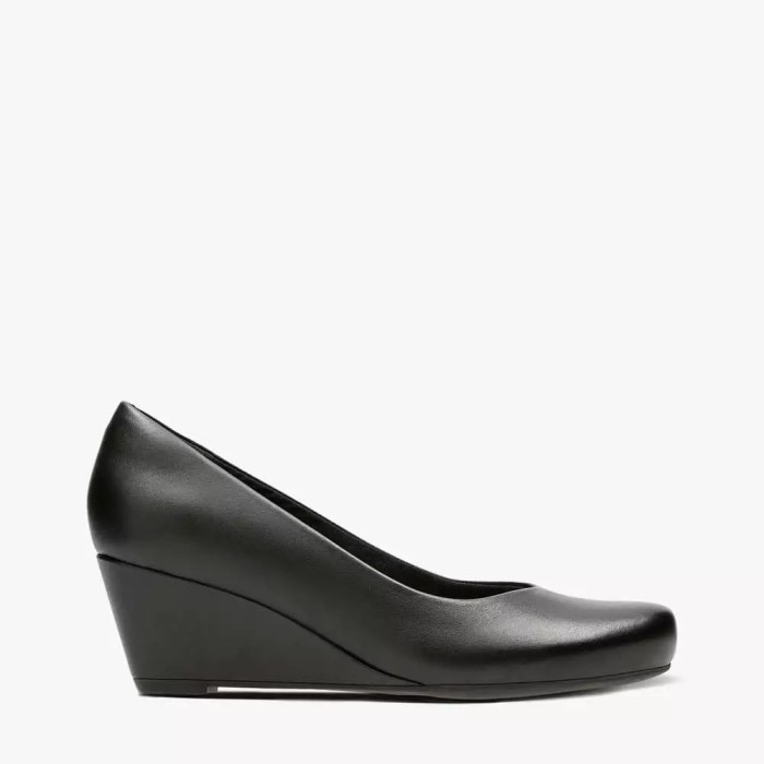 CLARKS Flores Tulip Leather Original Women's Wedges Shoes - Black